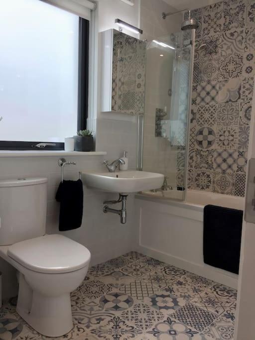 Newly Refurbished Traditional Cottage Blackrock Blackrock  Kültér fotó